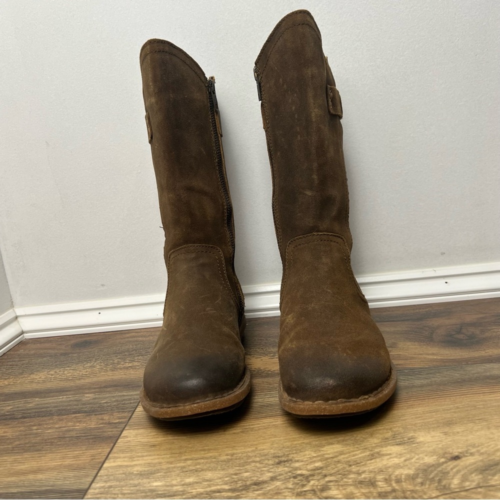 BORN Women's Tonic Rust Distressed Boot Sz 7/38 Suede Leather Zipper round Toe - Picture 6 of 16